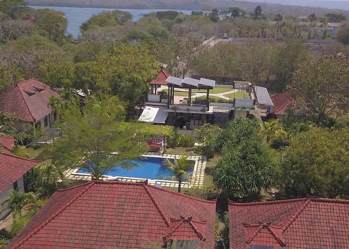 リゾート Batu Ampar Menjangan 4*